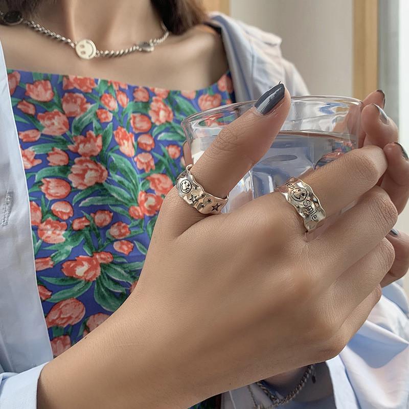 Elegant 925 Silver Ring For Women With Vintage Korean Style Smiling Face Design