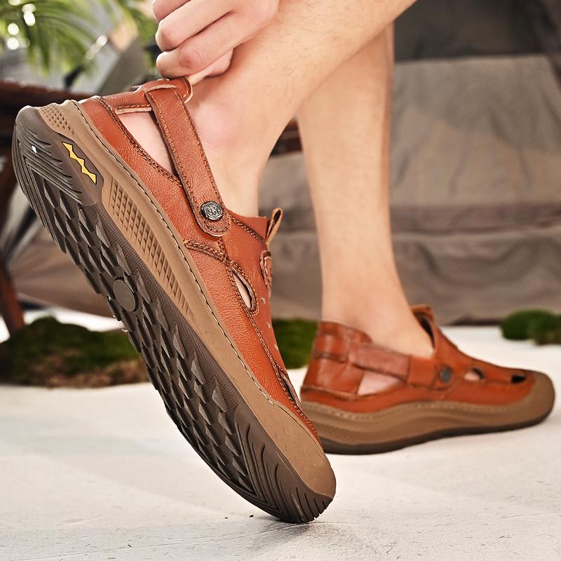 Fashion Men's Leather Sandals Summer Male Shoes Beach Sandals Comfortable Outdoor Casual Sneakers