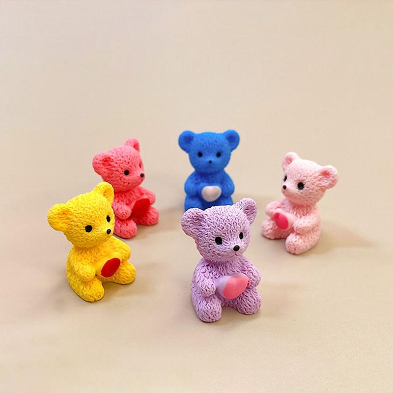 1PC Sitting Bear Mini Craft Fairy Garden Ornament Resin Kawaii Love Bear Figurines Miniature Dollhouse Home Decoration