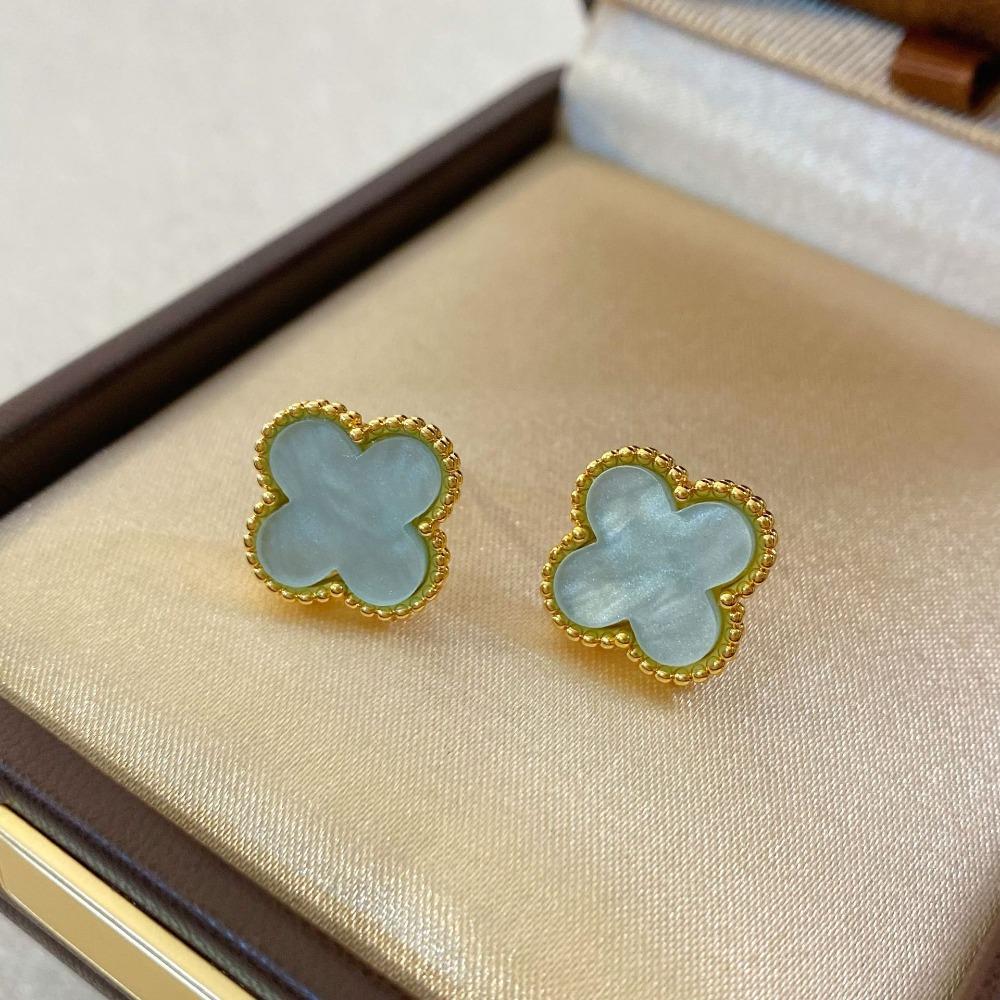 Retro Classic Fashion Four-leaf Clover Earrings - New Luxury Elegant Stud Earrings for Women