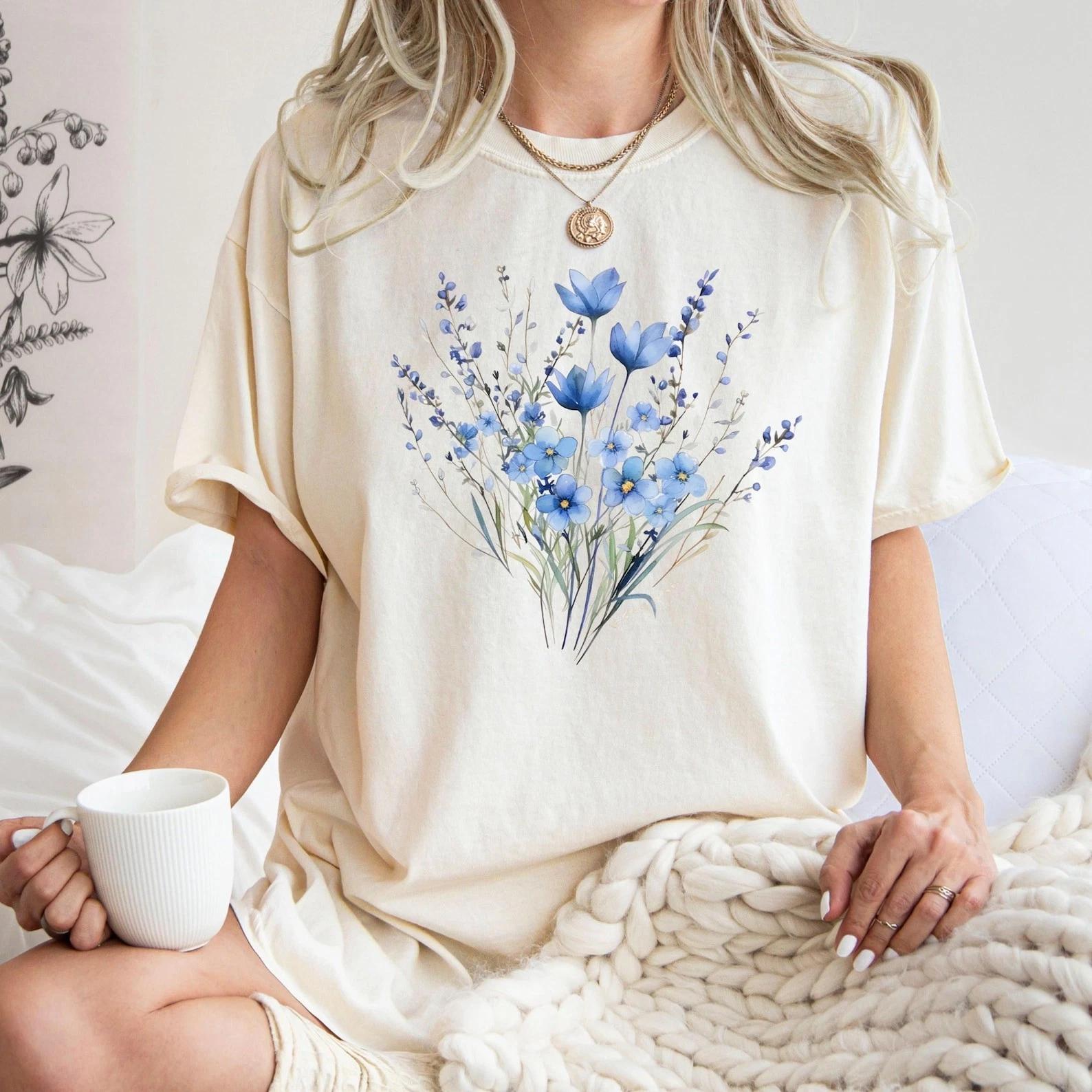 Comfort Colors® Blue Flower Bouquet Shirt, Flower Lover Shirt, Retro Floral S