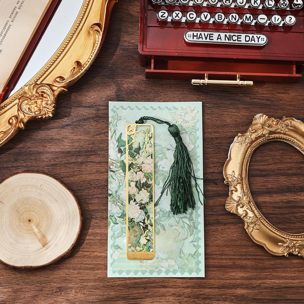 

Vintage Oil Painting Metal Bookmarks - Hollow Hot Stamping Long Tassel Bookmarks - Stationery Gifts For Book Clubs, Book Lovers,