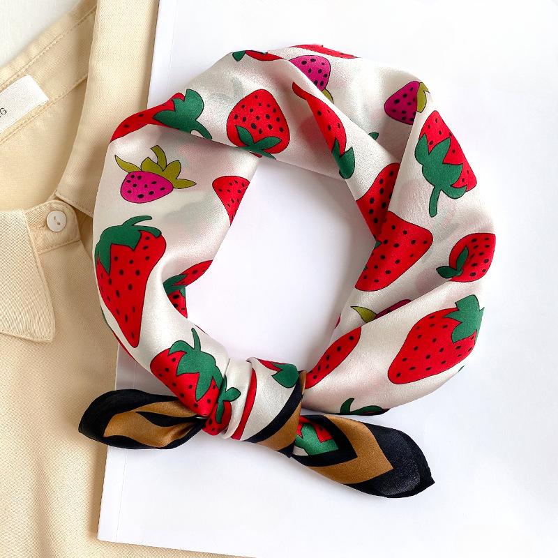 Spring/Summer Leisure Wraps 70cm Square Scarf Imitation Silk Hijab Women’s Cartoon Cat Print Shawl Breathable Neckerchief