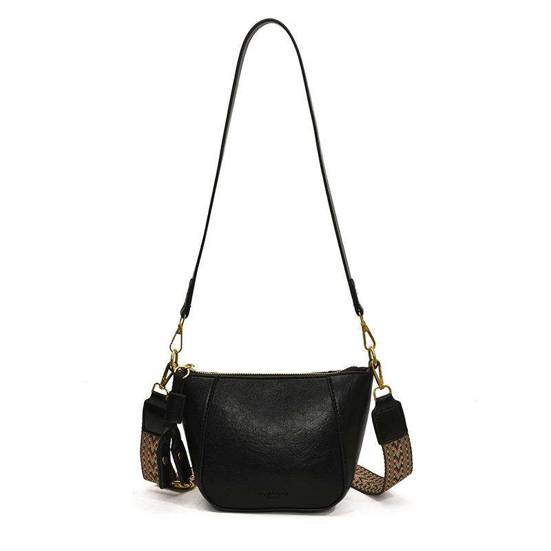 Popular new products niche retro style fashion wide shoulder straps women's casual versatile high sense simple solid color messenger bag