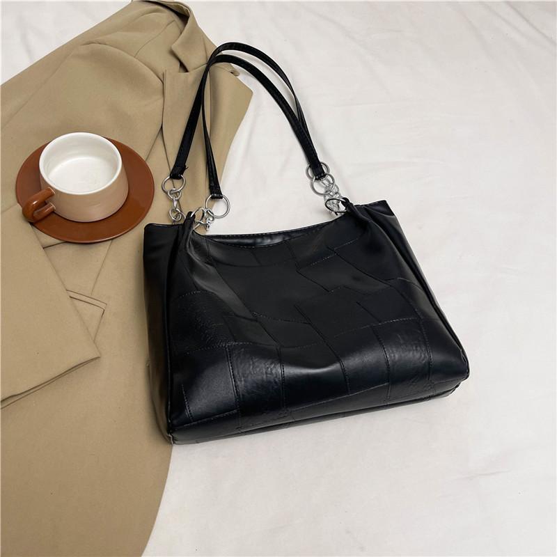 High-value Splicing Shoulder Tote Bag Women's 2025 Summer Lazy Wind Versatile Large-capacity Underarm Handbag