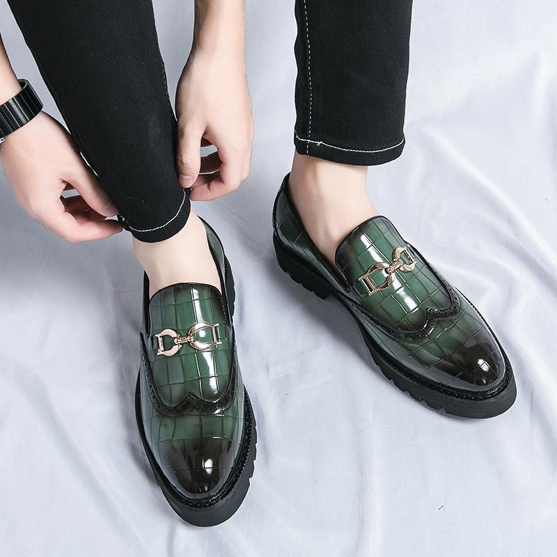 Fashion Designer Brand Men's Leather Casual Shoes Thick Soled Loafers Fashionable New Green High-end Banquet Men's Formal Shoes