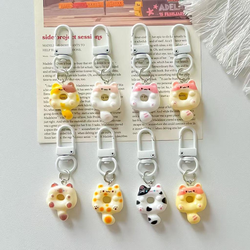 Cute Donut Cat Keychain Bag Pendant Student Backpack Decoration Best Friend Phone Chain Small Gift Accessory