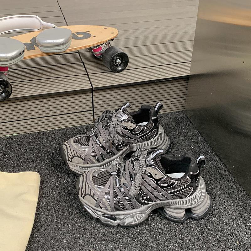 European Station Leather Platform Dad Shoes Women's 2025 Spring New Heightening Breathable Round Head Niche Sports and Leisure Shoes