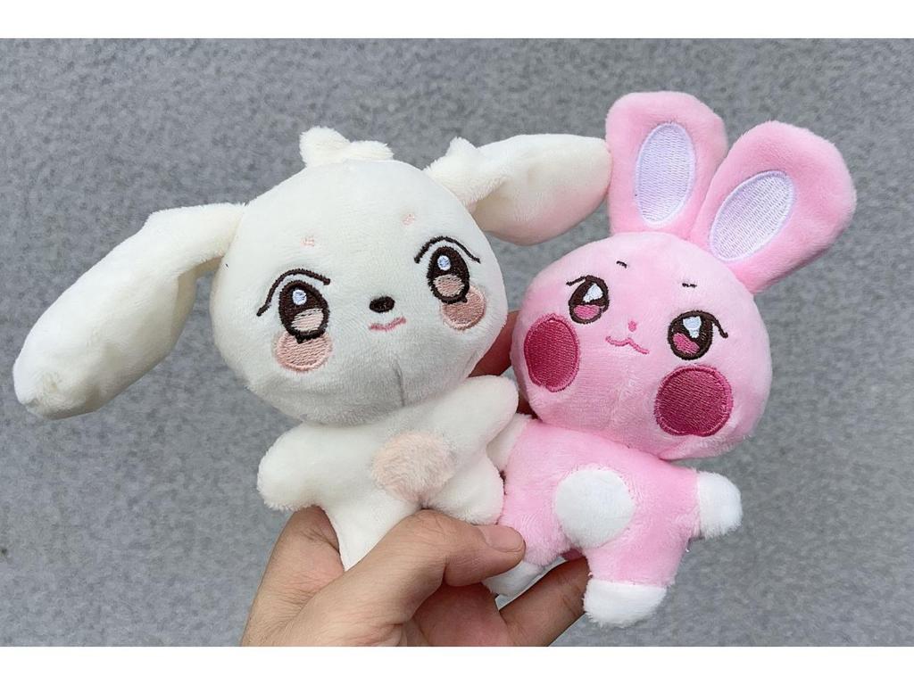 ATEEZ Flash Keychain Featuring Choi San, Jung Yunho, and Kang Yeosang ANITEEZ Doll Figure Pendant.