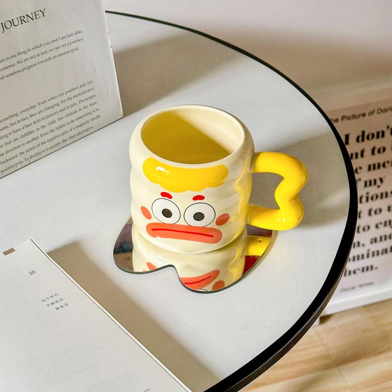 Creative funny mug gift box with souvenir practical ceramic cup for girlfriends, friends and girls birthday gifts