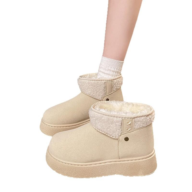 Women in Plus-size Platform Snow Boots 2025 Winter Short-cut Snow Cotton Fleece and Thickened Cotton Shoes for Women Wearing Cotton Shoes