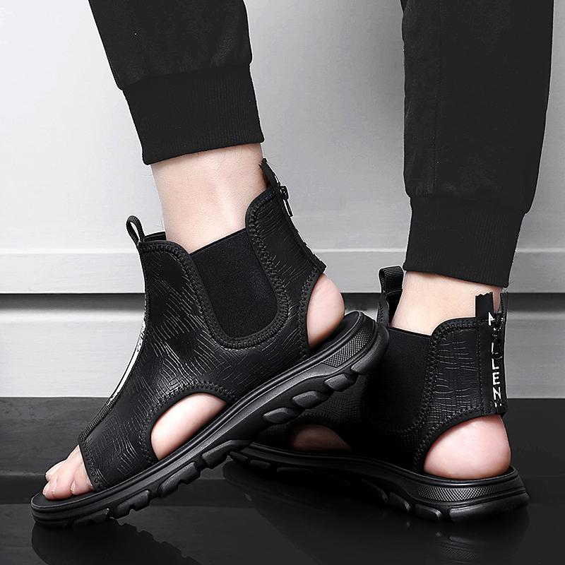 Fashion Summer Men's Breathable Casual Shoes 2024 New Arrival Leather Roman Sandal Stylish Cool Beach Sandals Male Outdoor Walking Shoes