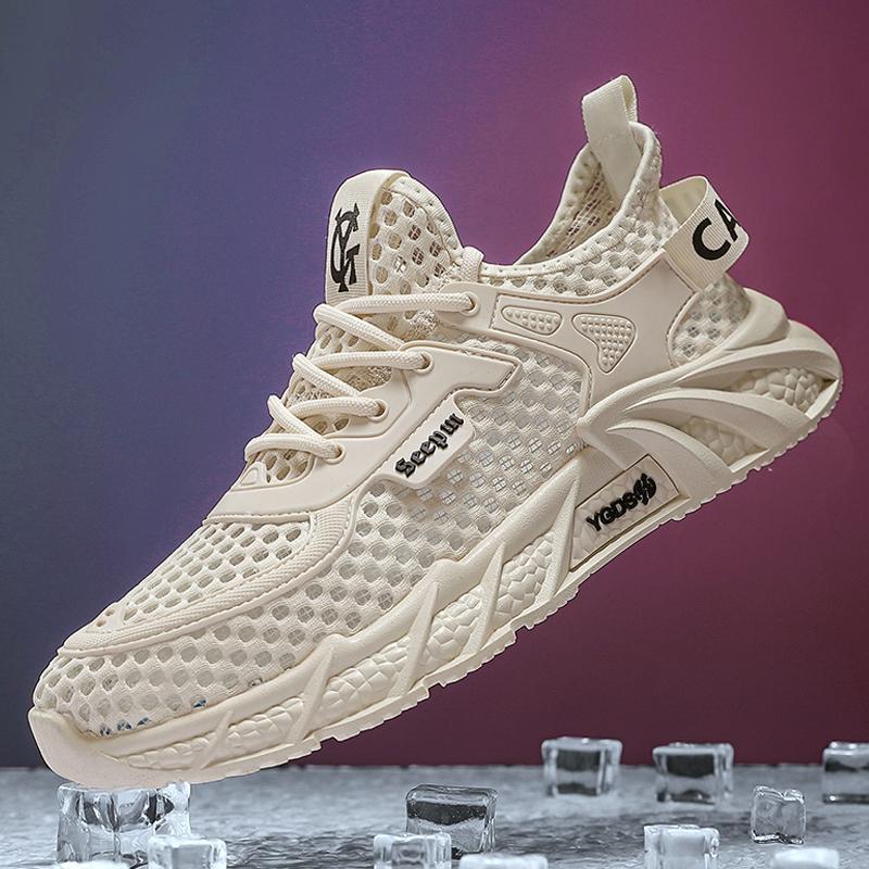 Men's shoes summer breathable large mesh men's shoes fashion casual sports shoes breathable mesh shoes light and comfortable trendy shoes
