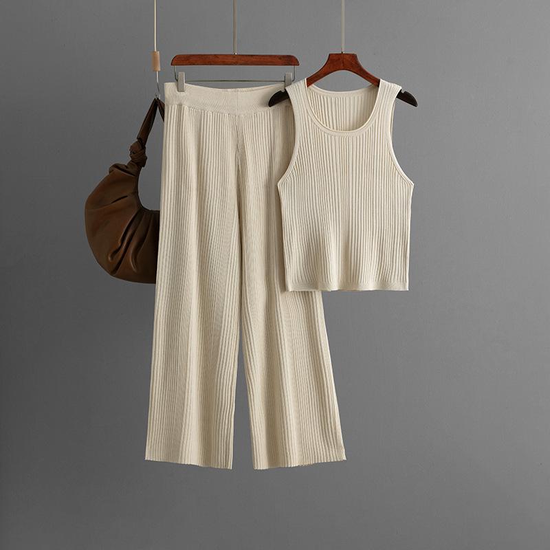 Strap Vest Fashion Set For Summer Wear  Women's Round Neck Sleeveless Top Knit Two-piece Set