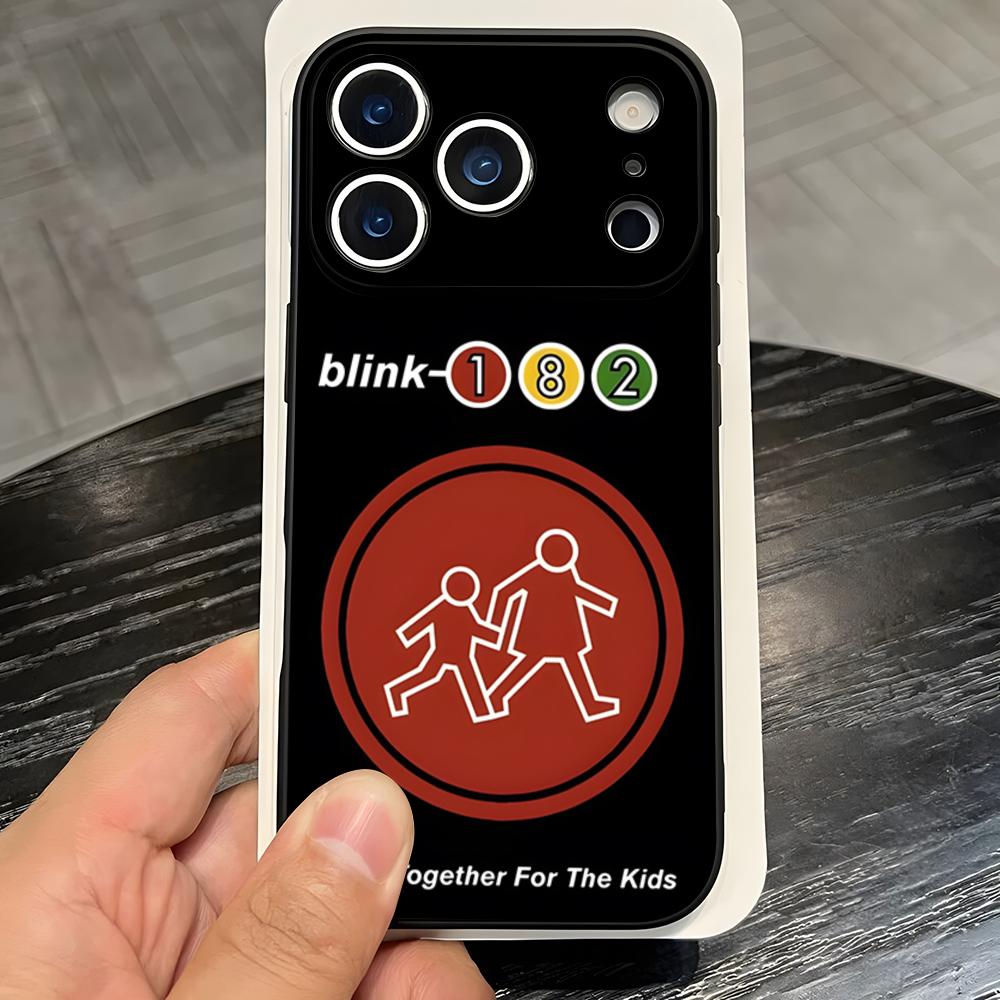 Blink-182band Phone Case For IPhone 17 Pro Max 16 15 14 Pro Max 13 11 X Xs Xr 8 7Plus Silicone Cover