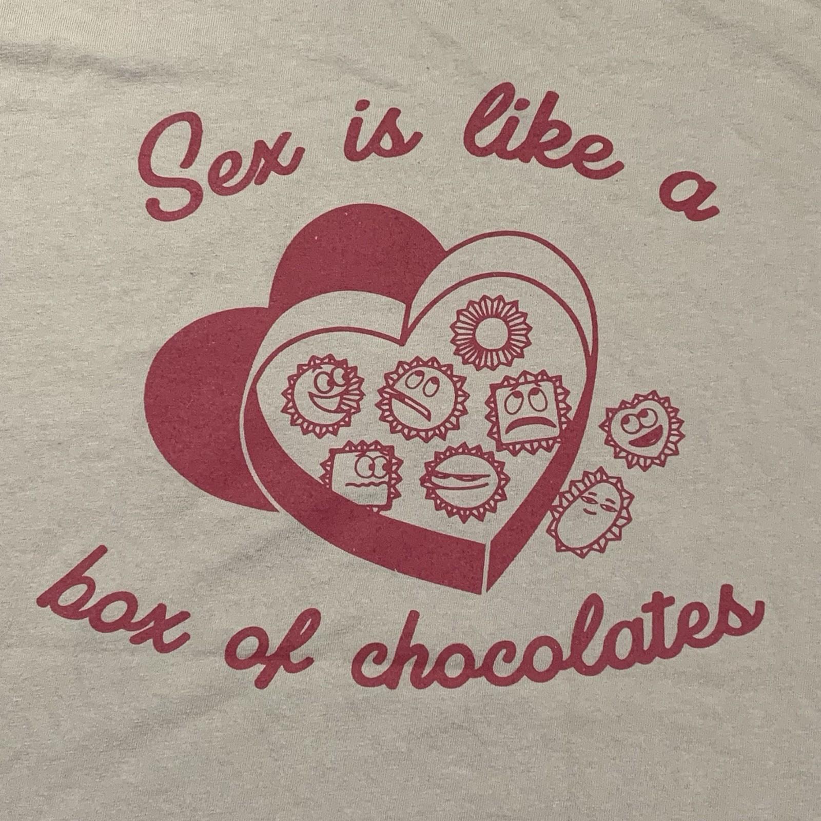 Forrest Gump PARODY XL Shirt Funny Humor Sex Is Like A Box Of Chocolates Retro L