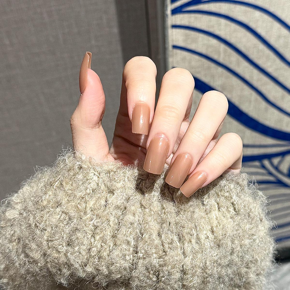 

Nude Square Medium-Long Wearable Nail Art Patches