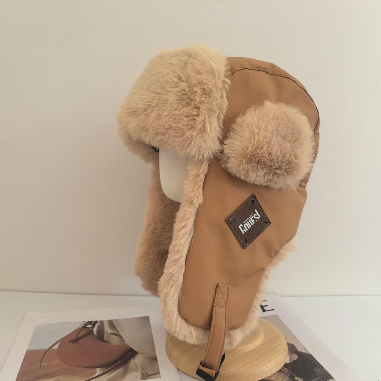 

Autumn and winter warm women s northeast wind cold waterproof cycling ear protection hat 2025 new thickened leather leifeng hat men M（56-58cm） хакі