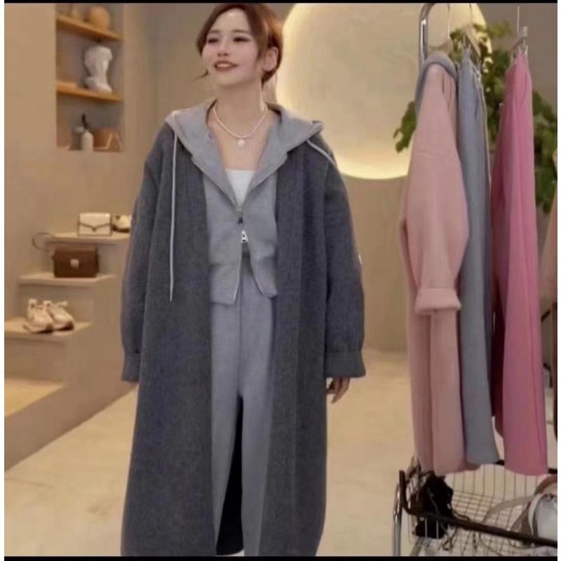 Sweater jacket cardigan women's retro lazy wind loose medium and long coat women's autumn and winter new thick