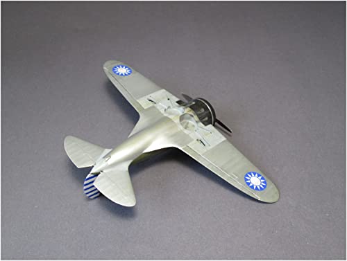 Clear Prop 1/72 Republic of China Air Force I-16 Type 5 Early Model Plastic Model CPU72024 Molded Color