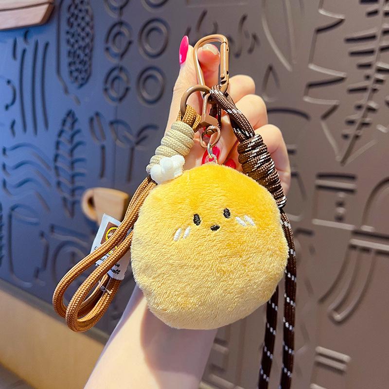 Creative Miu-Style Lye Bread Keychain: Cute Handcrafted Couple Pendant, Small Gift