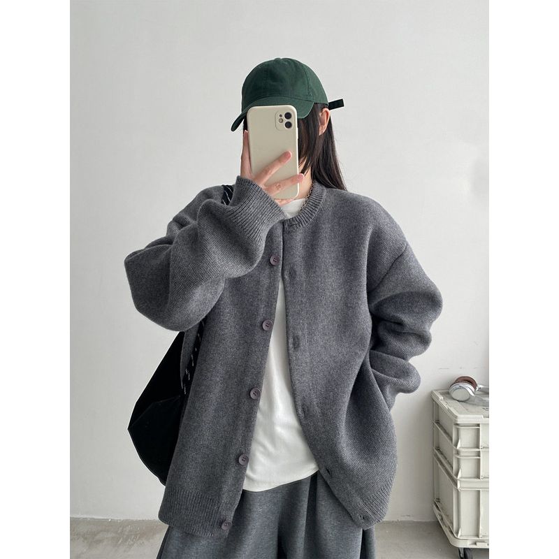 

2026 Spring New Plus Size Women s Sweater Cardigan Coat Mid-Length Slimming Lazy Style Knitted Top Gray L size
