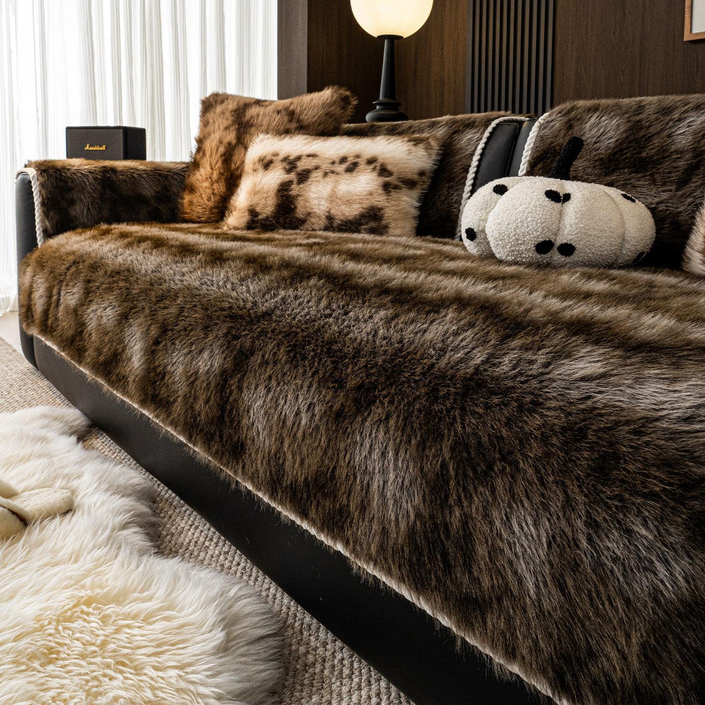 

Light Luxury Sofa Cover Fabric with High-end Feel Thickened Anti Slip Sofa Cushion Cover for Warmth Autumn and Winter New Style 70x70cm сірий