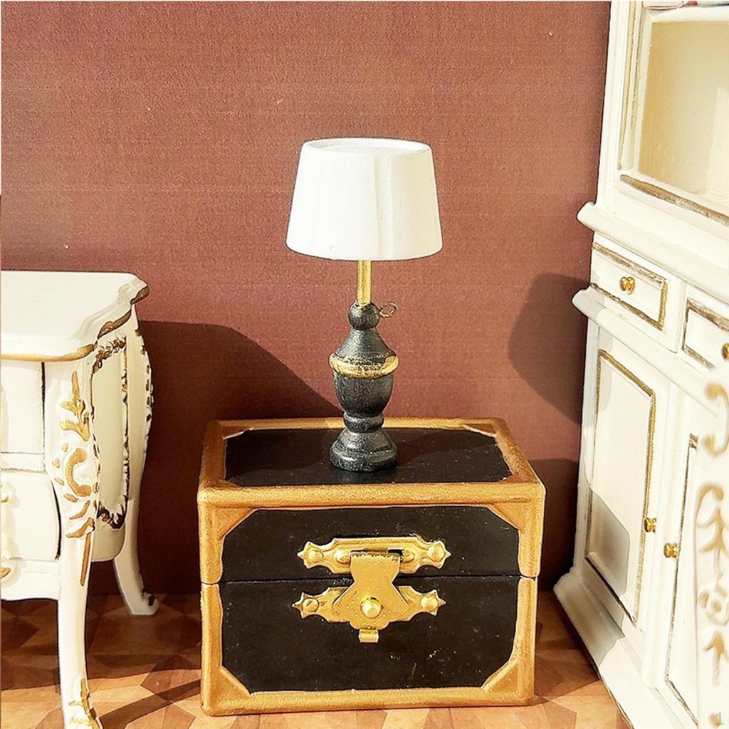 1:12 Doll House Wooden Treasure Chest Mini Model Storage Box Delicate Vintage Simulated