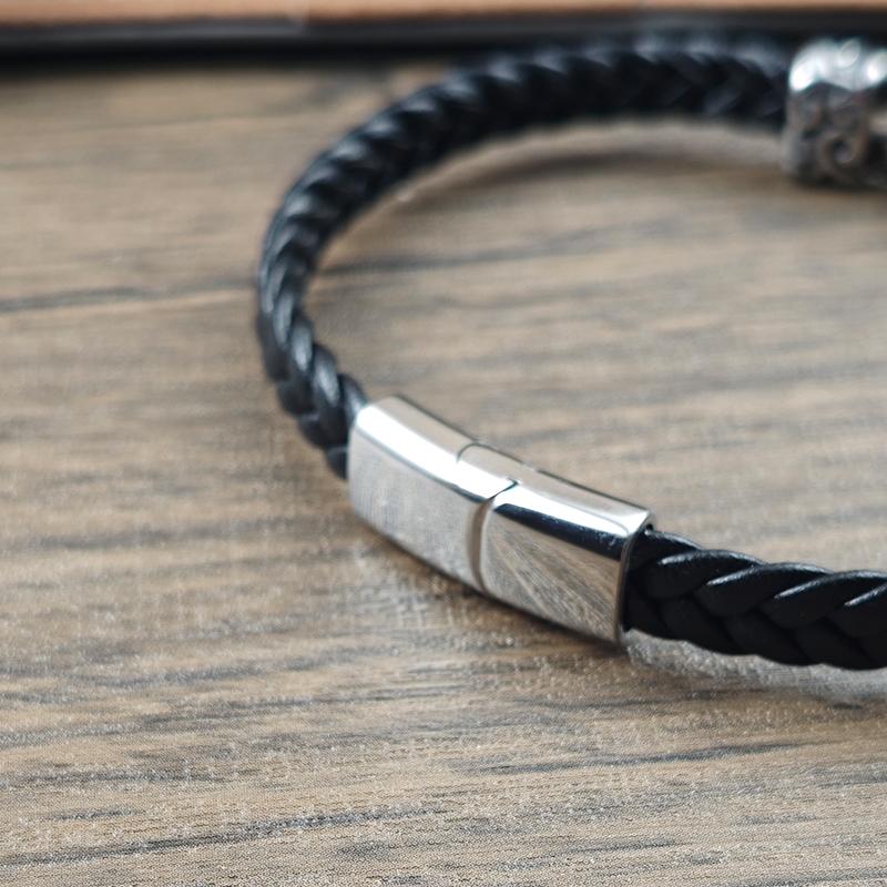 Geometric Tight Braid Texture Bracelets Punk Relief Pattern Magnetic Buckle Stainless Steel Weaving Jewelry Gifts for Men Daily