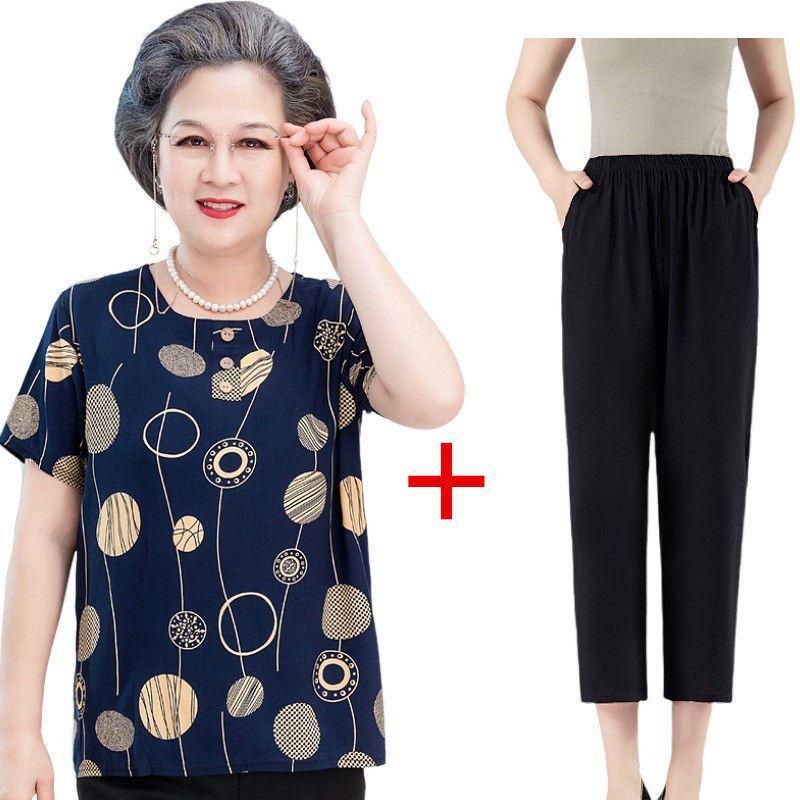 Summer Outfit: Short-Sleeve Top & Pants Set for Women in Their 60s and 70s - Cotton Silk Blend for Middle-Aged and Elderly Comfort