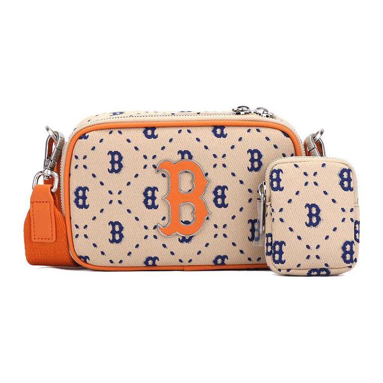 

MLB Boston Red Sox Zip Casual Large Logo Print Vintage Floral Adjustable Shoulder Strap Polyester Camera Bag Women Shoulder Bag Brown 3ACRS013N-43SAL One Size