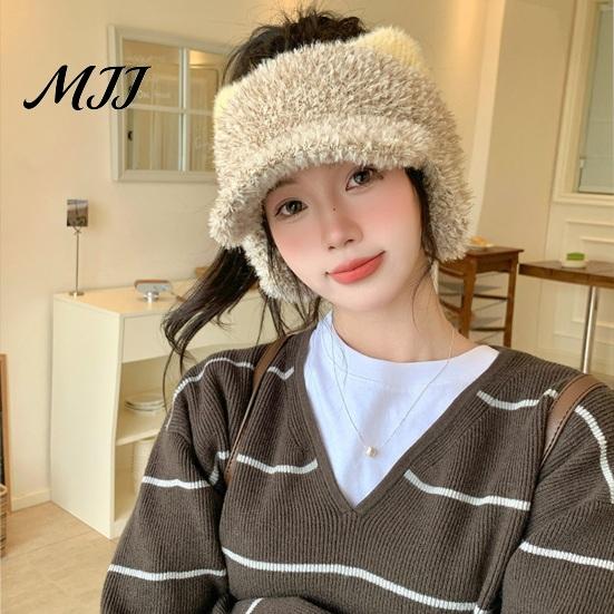 Thoughtful Gift for Besties Winter Visor Cap with Ear Flaps, Plush Beanies Brim, Open Top, Outdoor Sports Headwear Cute Cat Ears Warm Ponytail