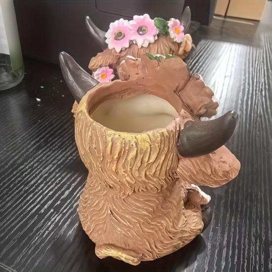 Highland Cow Vase Cute Cow And Flower Resin Vase Decorative Planter Without Drain Hole for Plants Flowers Home Outdoor Indoor Decor
