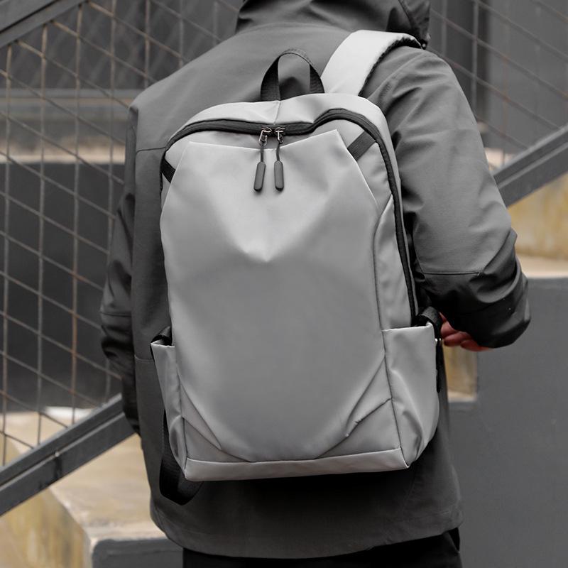 Lässiger Rucksack im koreanischen Stil mit großem Fassungsvermögen für Herren - Multifunktional & Logo bedruckbar
