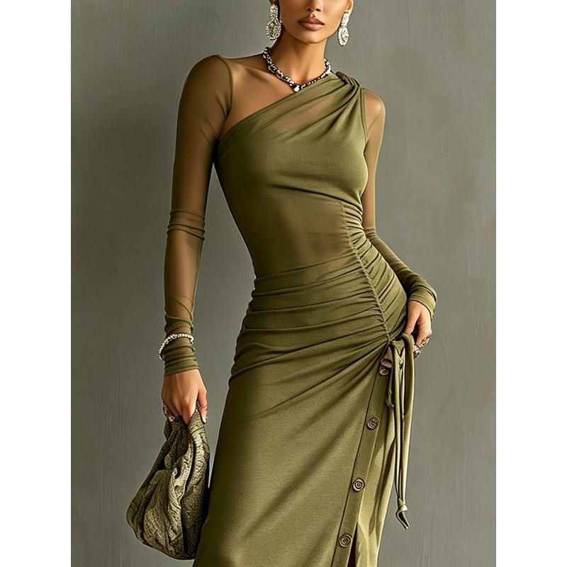 European and American Fashion New Pleated Holiday Style Thin Sexy Temperament Dress Women