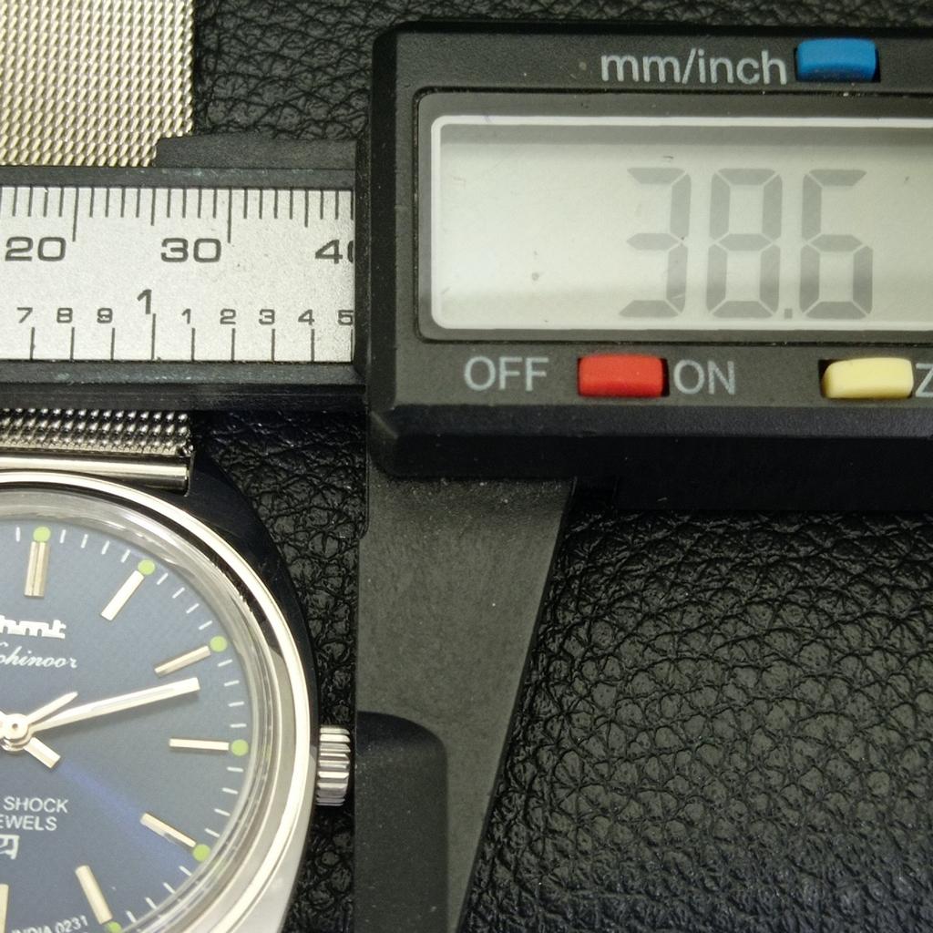 MECHANICKÉ NATAHOVACÍ VINTAGE HMT KOHINOOR INDICKÉ PÁNSKÉ HODINKY S MODRÝM CIFERNÍKEM a441027-4 HT-a441027