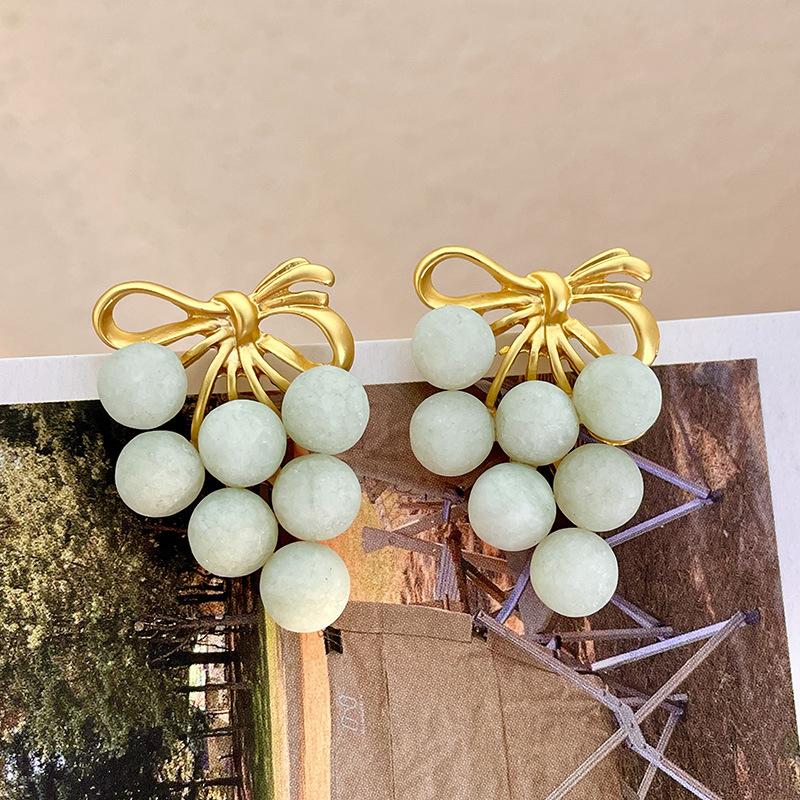 Classic Middle Women Girls Enamel Flower Earrings Ear Clip Vintage Elegant Lady High-end Party Banquet Accessories Jewelry
