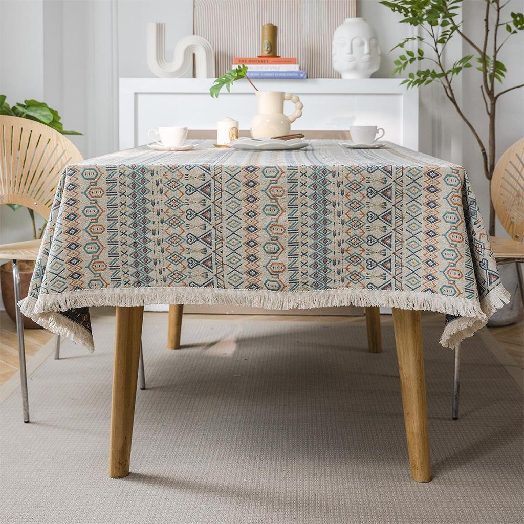 Imaqi Yun Bohemian Floral Jacquard Tablecloth