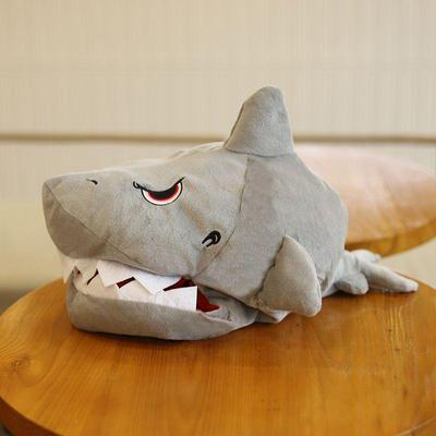 Lustiger Haifisch-Puppe Hut & Kuschelkissen - Meeresbewohner Hühnerbein Plüschtier