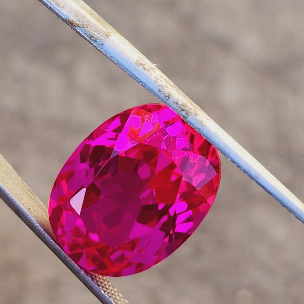 Natural Pink Ceylon Sapphire 14.35 Ct Oval Shape Certified Loose Gemstone