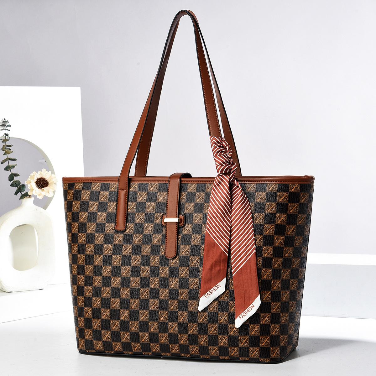 

Сумка-тоут женская сумка клетчатая сумка под мышку сумка на плечо для путешествий 33*12*28 темно-коричневого