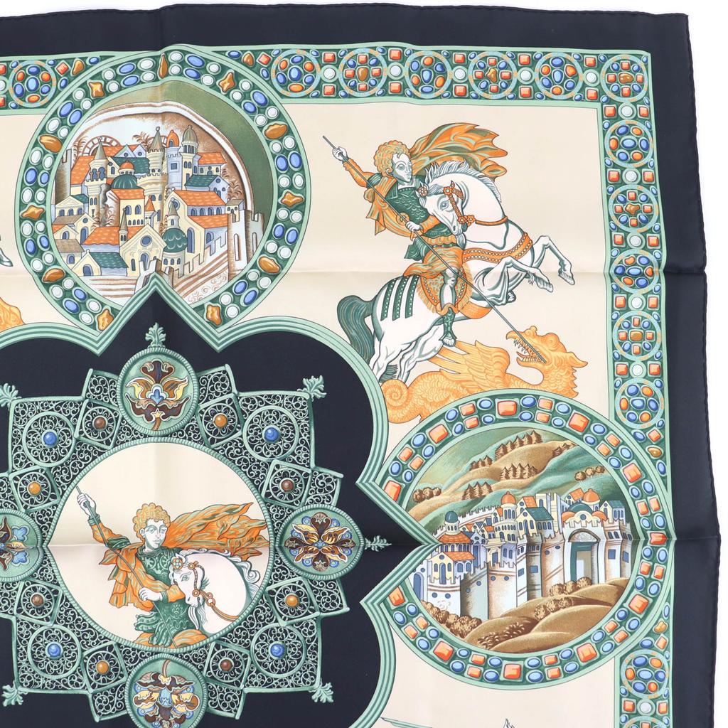 Pristine HERMES Scarf LE TRIOMPHE DU PALADIN Style Card Included Multicolor Silk Used