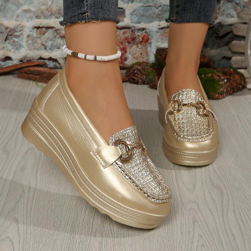 New Women's Shoes with Thick-soled and Round-toed Soles, Fashionable Large-sized Loafers On One Foot