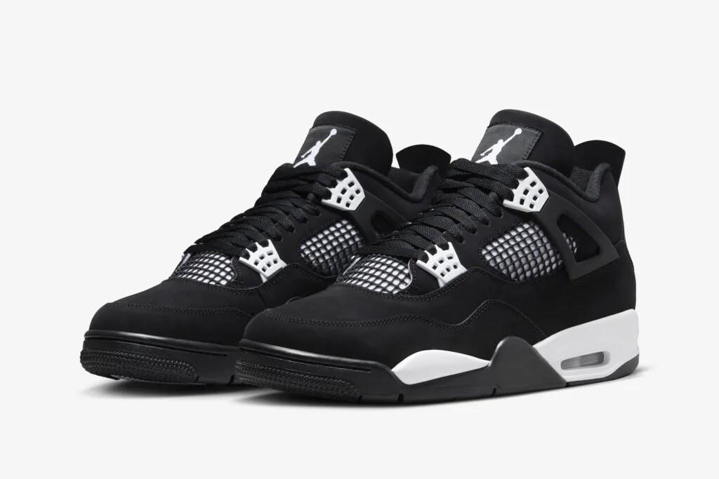 FQ8138-001 Nike Air Jordan 4 Retro