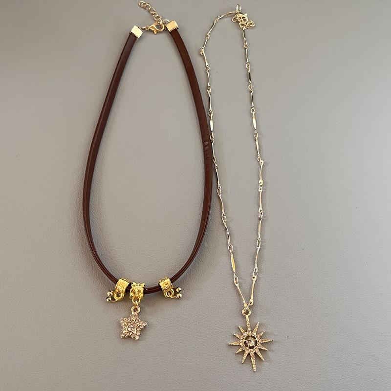 Sun Star Zircon Necklace for Women Vintage Leather Necklace Double Layered Pendant Chain Choker Fashion Jewelry