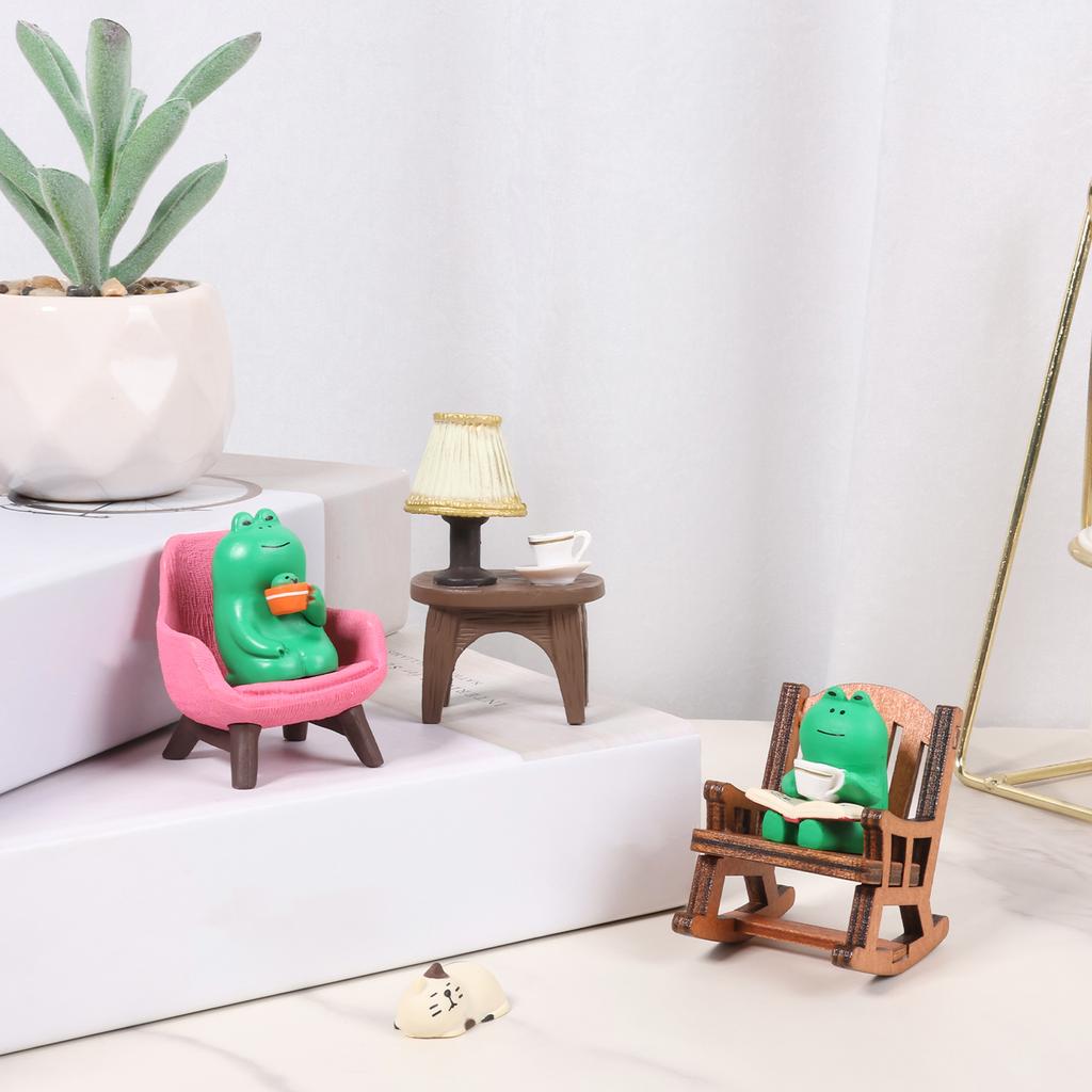 Cute Frog Cat Animal Ornaments Resin Miniature Figurines Simulation Ornament Decor for Home Office Desktop Bookshelf Decoration