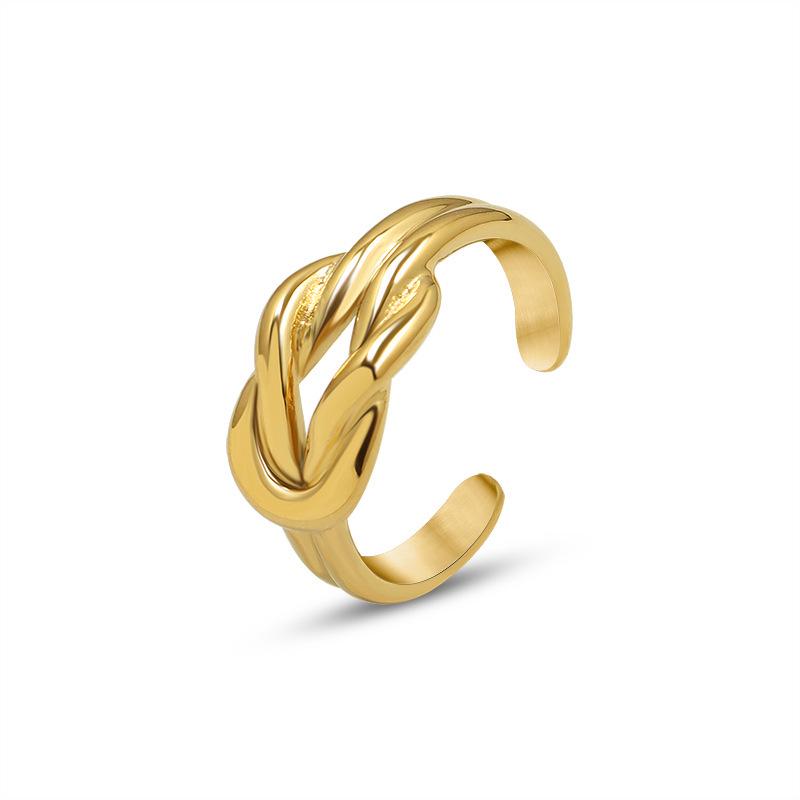 Marka French Niche Love Knot Ring In 18K Gold Titanium Steel A198