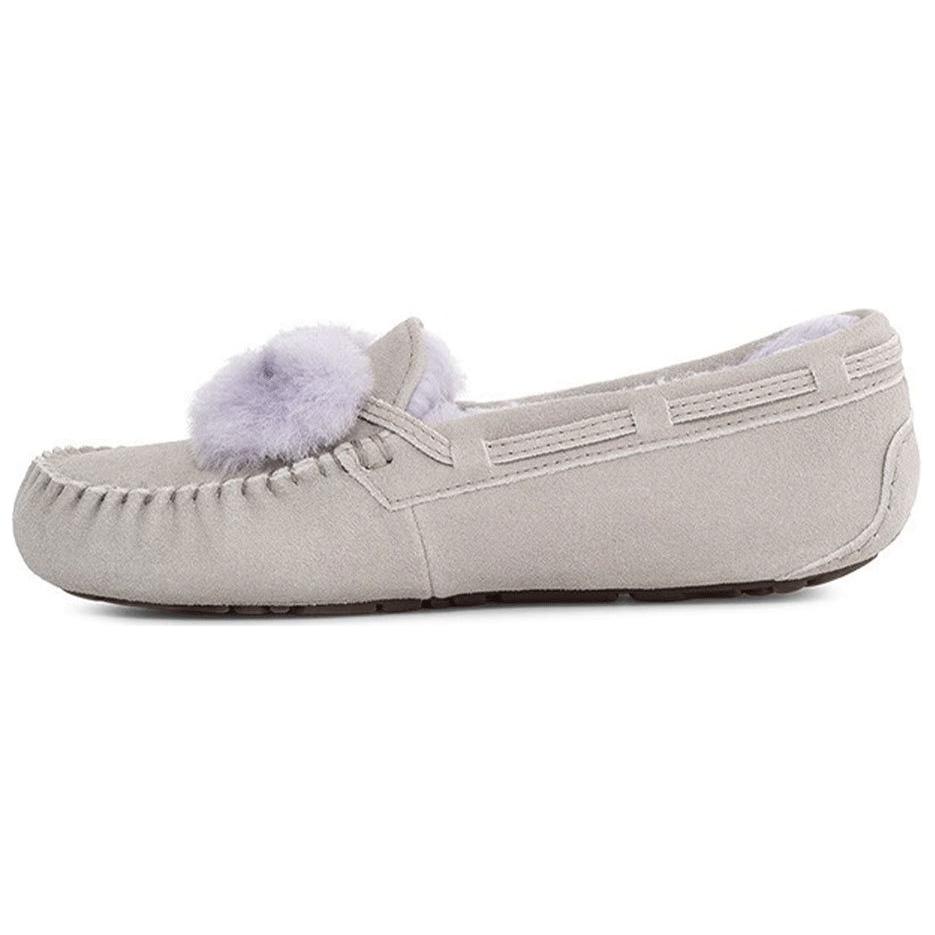 UGG Dámské mokasíny z ovčí kůže s plyšovou podšívkou, kulatou špičkou a nazouvacím designem, hnědé 1135112-GOA