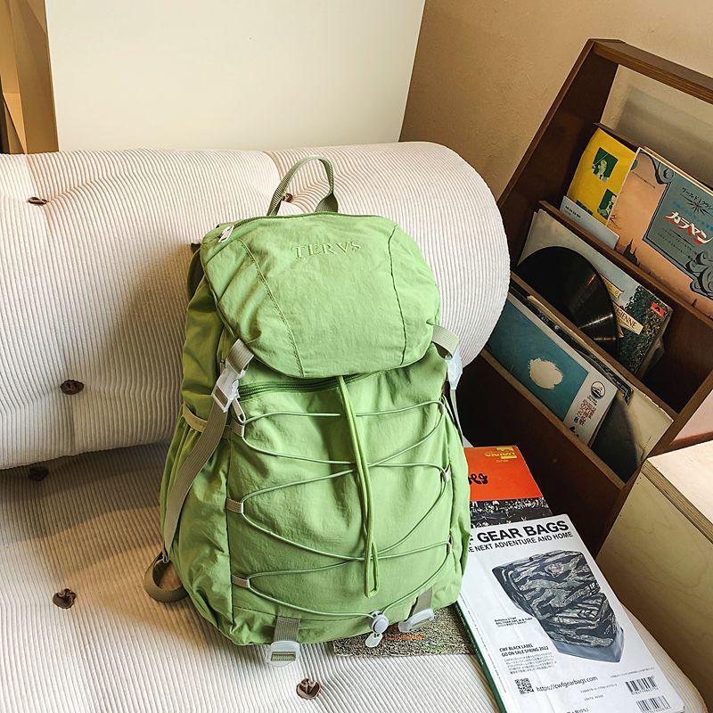 

Lightweight Large Capacity Travel Backpack for Cycling, Hiking, Sports, Trekking, and School - Unisex Default зелёный