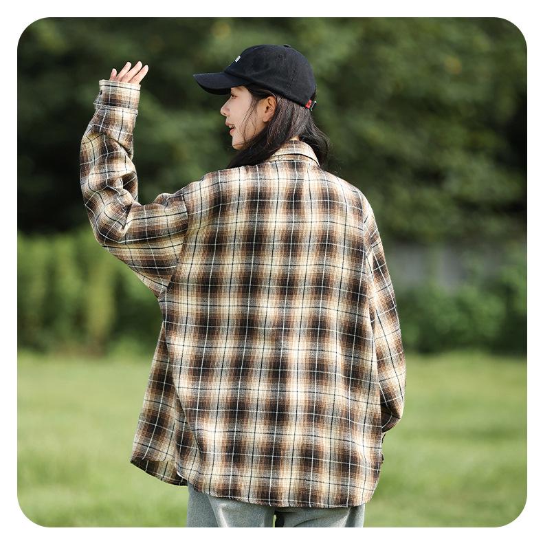 Unisex Plaid Long-Sleeve Shirt: Korean Style, Loose, Casual Jacket for Men and Women, 2025 Spring/Autumn Trend.